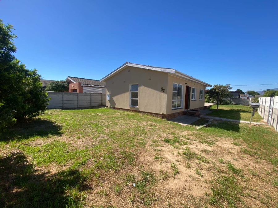 3 Bedroom Property for Sale in Devon Park Village Western Cape